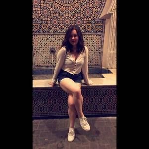 Meet your Posher, Jillian